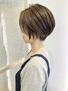大人可愛い♪オリーブベージュ×すっきりショート - Eleanor 梅田店掲載
