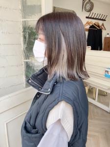 春夏人気インナーカラーホワイトベージュのコントラストカラー - CHAINON掲載