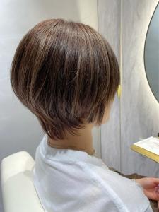 ハイライトカラー×大人ショートボブ - answer BEAUTY SALON掲載