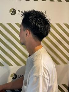 大人の刈り上げスタイル【BARBER-BAR】 - バーバーバー赤羽掲載