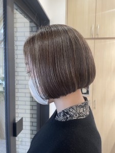 ミニボブ【ヴィーガンハイライトシアーグレージュ】 - R hair natural & organic salon掲載