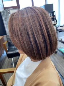 大人ハイライト　白髪ぼかしハイライト - Flag Hair 西通り店掲載