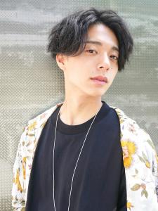 韓国マッシュ　ミディアムセンターパート - Bruder掲載