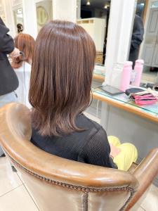 ラベンダーベージュ くびれヘア ミディアムレイヤー【横浜】w - Neolive aim 横浜店掲載