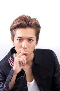 ビジネスショート　刈り上げないショート　アップバング - メンズヘア整形サロン GOALD 名古屋 栄掲載