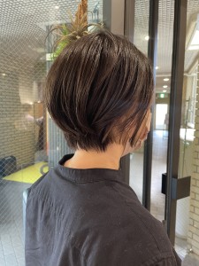 大人のインナーカラー【オーガニックカラーアッシュグレージュ】 - R hair natural & organic salon掲載