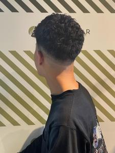 ヒートカールスタイル【BARBER-BAR】 - バーバーバー赤羽掲載