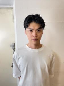 センター分けパーマ - e's(イーズ)中目黒掲載