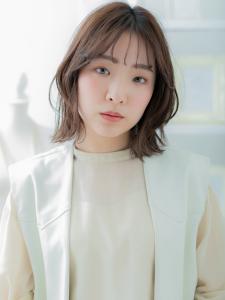 透け感小顔バレイヤージュ外ハネミディアム　ダークグレージュ - mod's hair 上尾【モッズヘア】上尾西口店掲載
