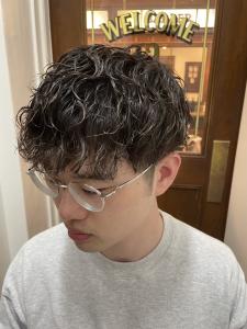  ツイストスパイラルパーマ - ヒロ銀座 BARBER SHOP 新宿店掲載