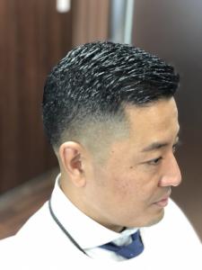 アップバング　スキンフェード　ツーブロック　ツイストパーマ - 完全個室 THIS IS BARBER 3rd掲載