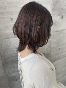 30代40代ミディアムウルフ/ダークベージュ☆山之内 - SARA Beauty Sight 志免店掲載