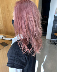 ホワイトピンク - トリート ヘアデザイン 津田沼店掲載