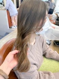 くすみオリーブベージュ インナーカラー 【横浜】k - Neolive aim 横浜店掲載