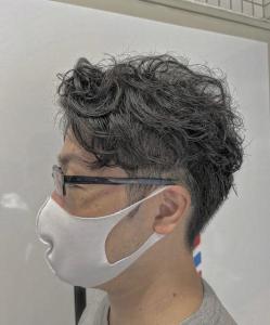 大人の激しすぎないパーマ【広尾/恵比寿/麻布十番/理容室】 - N.BARBER HIROO掲載