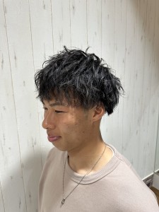 メンズツイストスパイラルパーマ - soin de brace 立花店掲載