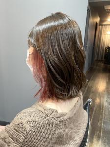 1回ブリーチピンクインナーカラー・アッシュ・ミディアムボブ - hair＆make egerie掲載
