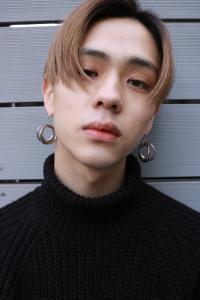 ナチュラルセンターパート - Coach Hair Studio 新代田店掲載