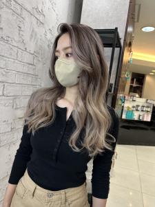 バレイヤージュホワイトベージュ池袋2284 - prize 池袋【プライズ】池袋西口店掲載