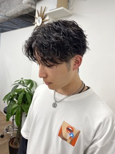 メンズカット ツイストスパイラルパーマ ツーブロック - Peeps&Suu.掲載