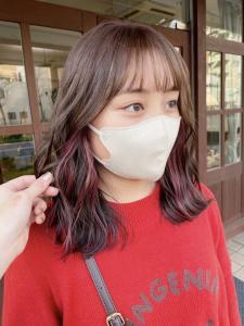 ピンクベージュ　インナーピンク　外ハネミディ　顔周りレイヤー - Oggi 西新店掲載