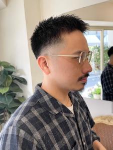 フェード刈り上げベリーショートツイストパーマメンズカット - CHAINON掲載