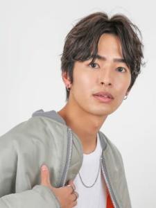 くせ毛風ショート - HAIR & MAKE EARTH 秋田新国道店掲載