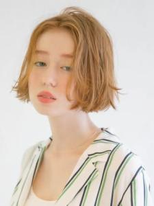 無造作カール×ミニボブ - HAIR & MAKE EARTH 秋田新国道店掲載