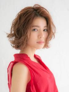 ゆるふわボブスタイル - HAIR & MAKE EARTH 秋田新国道店掲載