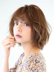カールバングの抜け感ボブ - HAIR & MAKE EARTH 秋田新国道店掲載