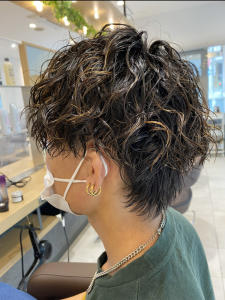 メンズカット＋ツイストスパイラルパーマ - HAIR & MAKE EARTH 越谷店掲載