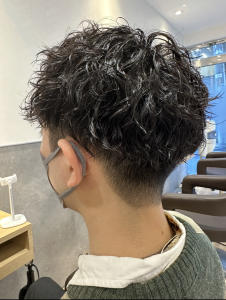 メンズカット＋ツイストスパイラルパーマ - HAIR & MAKE EARTH 越谷店掲載