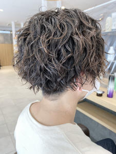 メンズカット＋ツイストスパイラルパーマ - HAIR & MAKE EARTH 越谷店掲載