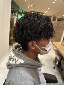 メンズカット＋ツイストスパイラルパーマ - HAIR & MAKE EARTH 越谷店掲載