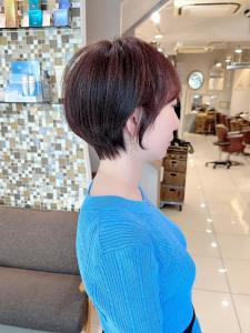 大人ガーリーチョコレートカラー束感ショートヘア横浜 - Neolive aim 横浜店掲載