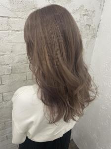 ピンクミルクティーベージュイルミナカラー - agir hair 北千住【アジールヘア】北千住駅西口店掲載
