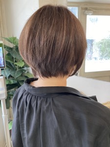 骨格補正大人の前下がりショートボブ経堂豪徳寺梅ヶ丘の美容室 - CHAINON掲載