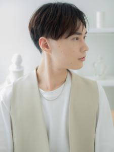 アップバングセンターパートツーブロック　ノンジアミンカラー - mod's hair【モッズヘア】上尾/上尾西口店掲載