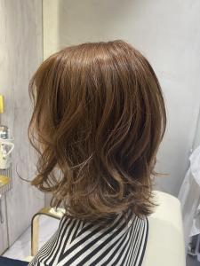 ミディアム×ブラウンベージュカラー - answer BEAUTY SALON掲載