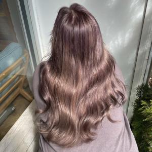 イルミナカラーでツヤグレージュ/BYRONBAY TOKYO - BYRONBAY TOKYO掲載