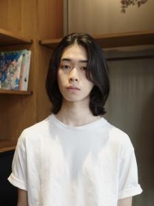 【 木田琴美 】アイロン入らずクセを活かしたレイヤースタイル - NERO HAIRSALON掲載