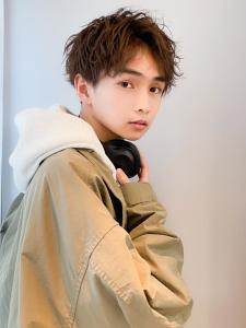 横浜☆ツイスパ センターパート アップバング - Neolive aim 横浜店掲載