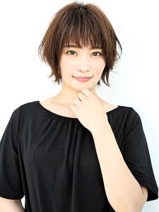 襟足長めの可愛いショート - hair make flencia掲載