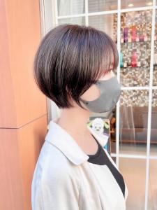 大人ガーリー丸みショートボブプリカールハイライトアッシュ横浜 - Neolive aim 横浜店掲載