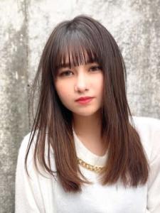 極細ハイライト　デザインカラー　社会人で大丈夫 - Bruder掲載