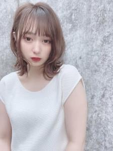 ロブ　 ?ミディアムボブ　外ハネ　くびれボブ - Bruder掲載
