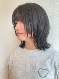 顔周りレイヤーカット×オリーブグレージュ - e.m.a PREMIUM BEAUTY SALON掲載