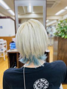 マッシュウルフ×パステルインナーカラー×ホワイトブリーチ - la Loop Hair Design掲載