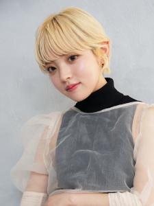 三軒茶屋_レディース_ショート_ハイトーン_ブリーチ_小顔 - HAIR & MAKE EARTH 三軒茶屋店掲載