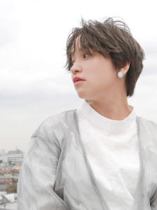 三軒茶屋_レディース_ショート_グレージュ_ハイトーン_小顔 - HAIR & MAKE EARTH 三軒茶屋店掲載